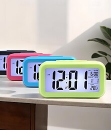 זול -מנורת לילה חכמה שעון מעורר דיגיטלי עם תאריך טמפרטורת פנים מופעל על ידי סוללה שעון ליד המיטה תצוגה דיגיטלית לחדר השינה שעון מתנות שולחן כתיבה