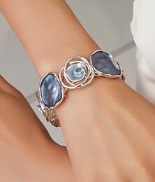 economico -bracciale da donna color argento – design artistico con accenti di conchiglia in resina blu per un elegante look costiero