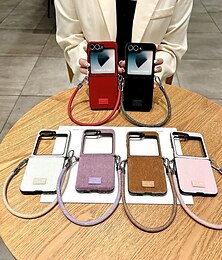 Недорогие -телефон Кейс для Назначение SSamsung Galaxy Z-флип 6 Z Flip 5 Z Flip 4 Z Flip 3 Кейс на заднюю панель с ремешком на запястье Защита от удара Ретро ТПУ Плюш