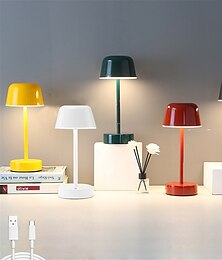 お買い得  -USB充電式モダンメタルデスクランプ - スタイリッシュな雰囲気のテーブルライト、リビングルーム、寝室、ベッドヘッド、ナイトライト、装飾照明 1個
