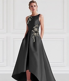 billige -A-Linje Cocktail Kjoler Elegant Kjole Formell Asymmetrisk Uten Ermer Juvel Hals Lomme Sateng med Glitter Paljetter Broderi Kjoler