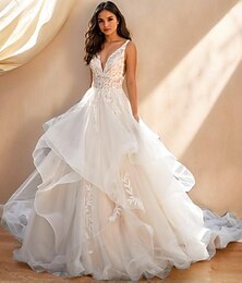 economico -Abiti da matrimonio abito da ballo scollo profondo senza maniche volant strascico da cappella pizzo abiti da sposa con applicazioni
