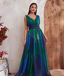 billige -A-Linje Bryllupsgjest Kjoler Ombre Trykk Rynkede Detaljer Elegant Kjole Helligdag Sommer Gulvlengde Ermeløs Dyp Utringning Løpsdag Kjole