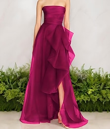 levne -A-Line večerní šaty Celebrity styl Šaty formální pro svatební hosty Délka po zem bez rukávů Jedno rameno Organza s nařasenými volány Rozparek