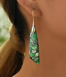 levne -zelené náušnice z přírodního kamene se zlatými háčky - boho styl, jedinečné šperky z drahých kamenů pro ženy, ideální pro příležitostné i elegantní příležitosti