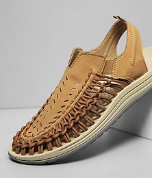 billige -brune slip-on utendørs sandaler for menn med flettede detaljer, uformell stil for sommer- og strandaktiviteter