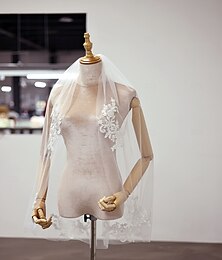 economico -1 strato Moda Veli da sposa Velo medio (ai fianchi) con Ricamo 35,43 pollici (90 cm) Tulle