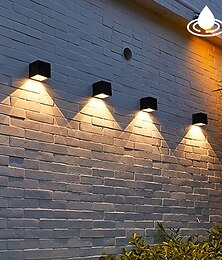 economico -2pcs applique da parete solari luce per recinzione esterna per giardino patio balcone cortile villa portico decorazione cortile atmosfera lampada da parete impermeabile