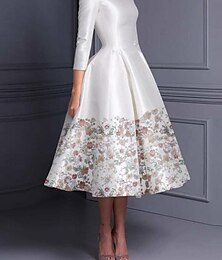 abordables -Ligne A Robes de Cocktail Élégant Robe Formel Saint-Valentin Longueur thé Manche 3/4 Bijoux Ceinture / Écharpe Satin avec Paillettes Fente Broderie 2025