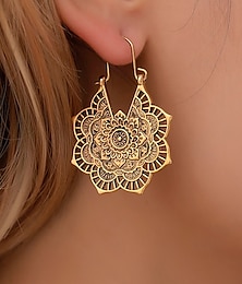 abordables -Pendientes colgantes de mandala bohemio: pendientes colgantes vintage de flores huecas bañadas en oro para mujer, joyas étnicas para festivales, fiestas y uso diario.