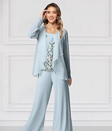 preiswerte -Blau Rosa Florales Hosenanzug 3-Teilig Mutter der Braut Hochzeitsgast Eleganter Juwel-Ausschnitt Bodenlang Chiffon Lange Ärmel Wickel inklusive mit Spitzenrüschen Stickerei