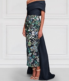 preiswerte -Floral Besticktes Säulenabendkleid Elegantes Kleid Formelles Hochzeitsbodenlänges Kurzarm Off Shoulder Satin mit Schlitz