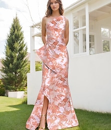 billige -Blomster Brokade Kveldsdrakt Rosa Kjole Høy Splitt Kjole Semiformell Bryllupsgjest Gulvlengde Uten Ermer En Skulder Jacquard med Volanger Splitt Bryllupsgjeste Kjole