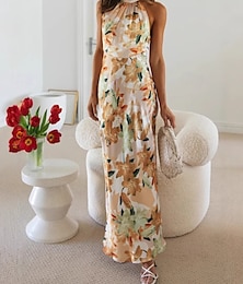 abordables -Femmes Robe Longue Maxi Robe Robe Fleurie Robe à col licou Mode Moderne Vacances Sortir Week-end Coupe régulière Fleur Sans manches Col Halter Jaune Rose Claire Vert Été