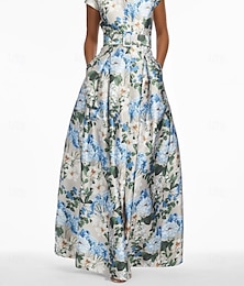 billige -A-Linje Kveldsdrakt Elegant Kjole Formell Bryllupsgjest Gulvlengde Korte Ermer V-Hals Lomme Sateng med Blomstertrykk Bryllupsgjest Kjole