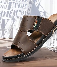 halpa -Miesten ruskeat, leikkauksella varustetut slip-on-sandaalit, pehmeät keinonahkaiset kesäsandaalit sisäkäyttöön, viikonloppuasioille ja rentoon ulkokäyttöön