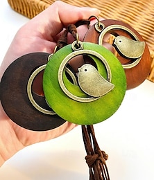 abordables -Collar bohemio con colgante de pájaro para mujer: collar circular largo de madera hecho a mano con dije de aleación para amantes de la naturaleza, atuendos casuales o regalos.