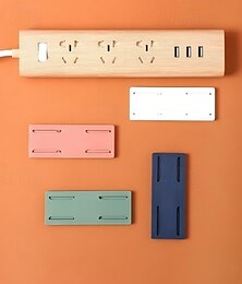 お買い得  -4個の粘着式パンチフリーソケットホルダー、粘着式電源ストリップ固定ブラケット、ルーター、延長コード、ケーブル管理用のドリル不要のプラグボードオーガナイザー