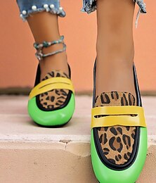 preiswerte -Damen-Loafer mit Leopardenmuster und Farbblockdesign und rosa Riemen – auffällige, lässige Flats für modischen Streetstyle und Alltag
