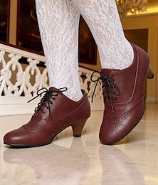 ieftine -Pantofi Oxford vintage edwardieni pentru femei – pantofi brogue din piele cu șireturi, culoare vișinie, stil retro anii 1900-1910 pentru petreceri cu ceai, reconstituiri istorice și evenimente elegante de seară