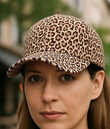 halpa -Naisten leopardikuvioinen lippalakki – säädettävä kaarevalierinen isähattu solkikiinnityksellä, kevyt aurinkosuoja rentoon asuun, matkoille, juoksuun ja ulkoiluun.