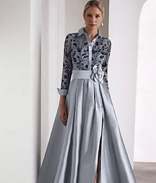 preiswerte -Besticktes A-Linie Abendkleid Elegantes Kleid Formelle Hochzeit Gästekleid Bodenlänge Lange Ärmel Hemdkragen Satin mit Glitzer Schlitz
