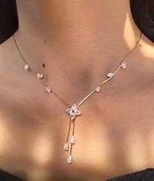 abordables -Collier pendentif Zircon Strass Femmes Franges Lolita Doux Floral Forme de Fleur Mariage En Forme de Y Colliers Tendance Pour Mariage Soirée Anniversaire