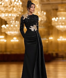 abordables -Ligne A Robe de Soirée Élégant Robe de soirée Formel Mariage Longueur au sol manche longue Col ras du cou Robe Mère de la Mariée Champagne Satin avec Paillettes Plis 2025