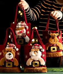 ieftine -Set de 4 pungi cadou pentru păpuși de Crăciun, mini pungi de pluș cu modele de Moș Crăciun și oameni de zăpadă și reni, pungi pentru depozitarea cadourilor de sărbători