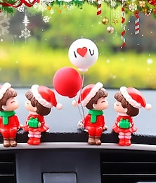 economico -Ornamento natalizio per auto - bambola di coppia festiva con palloncino rosso, decorazione in resina per cruscotto per le celebrazioni delle feste, decorazione per interni auto, decorazioni natalizie,