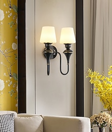 billiga -Geometrisk vägglampa med matt glasskärm, anpassad för LED/glödlampa/lysrör - 3 ljuskällor svart