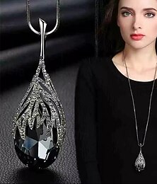 abordables -1 PC Collares con colgantes Collar For Mujer Cristal Calle Diario Legierung Gota