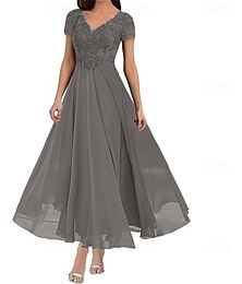 preiswerte -A-Linie Bodenlang Partykleid Cocktailkleid Kurzarm V Ausschnitt Elegant Hochzeitsgast Polyester Brautmutterkleid mit Einfarbig