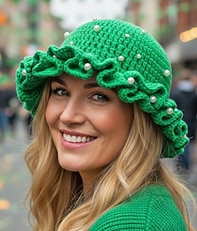 abordables -Bonnet tricoté pour femme orné de perles et de trèfles, disponible en plusieurs couleurs, idéal pour la Saint-Patrick, le carnaval et au quotidien.