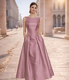 Χαμηλού Κόστους -Γραμμή Α Κάτω από το γόνατο Κοκτέιλ Φορέματα Κομψό Αμάνικο Χαμόγελο Πάρτυ στον κήπο Γάμου Σατέν με Πιασίματα Κρυστάλλινη λεπτομέρεια