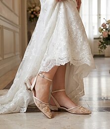 abordables -Ballerines de mariage à petit talon brodées de perles couleur champagne pour femme – chaussures de mariée élégantes pour les mariages en plein air
