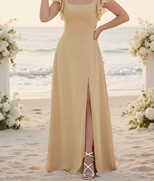 baratos -Linha A Vestido de Madrinha Decote reto Manga Curta Elegante Longo Chiffon com Fru-Fru / Fenda Frontal