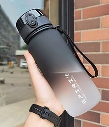 voordelige -Grote inhoud 650 ml lekvrije sportwaterfles van kleurrijk plastic, drinkbeker voor buiten, op reis, draagbaar, geschikt voor de sportschool en fitness, gemaakt van duurzaam PC-materiaal, ideaal voor
