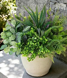 abordables -Plantes artificielles d'extérieur résistantes aux UV - 12 bouquets réalistes d'eucalyptus, de fougères et de lavande artificielles pour la décoration de patio, jardin et porche. Plantes artificielles