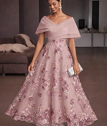 Χαμηλού Κόστους -Γραμμή Α Κάτω από το γόνατο Κοκτέιλ Φορέματα Κομψό Βίντατζ Λουλουδάτο Κοντομάνικο Ώμοι Έξω Πάρτυ στον κήπο Γάμου Οργάντζα Τούλι Ανοιχτή πλάτη με Άνθινο Εμπριμέ Κεντημένο λουλούδι Πλισέ