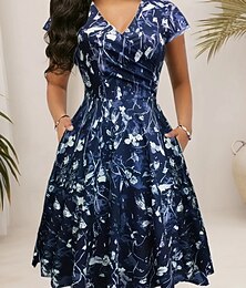billiga -Dam Mini klänning Wrapklänning A linjeklänning Fit And Flare Klänning Formell Holk Dagligen Kontor Normal Blommig Grafisk Kortärmad V-hals Blå Purpur Sommar