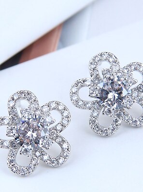 YRUI Jewelry Cat Shape Alloy Brooch Women Girls Accessories Clothing Holiday Decoration Parties Birthday Gift YRUI Jewelry Cat Shape Alloy Brooch Women Girls Accessories Clothing Holiday Decoration Parties Birthday Gift