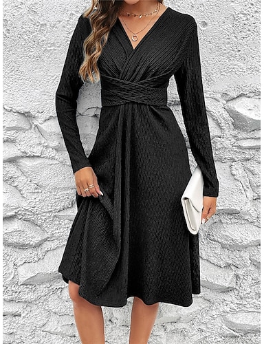 Women's Dresses| Variety of selections that fits every man