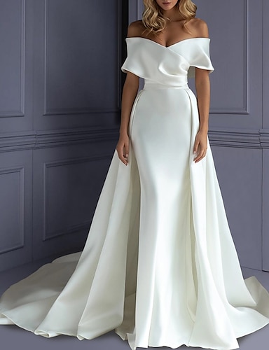 Wedding Dresses| Variety of selections that fits every man