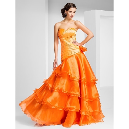 

Ball Gown Open Back Dress Prom Floor Length Sleeveless Sweetheart Neckline Organza with Criss Cross Ruffles Side Draping 2022 / Formal Evening