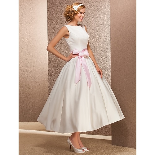 

A-Line Wedding Dresses Bateau Neck Tea Length Satin Regular Straps Simple Casual Vintage Cute with Draping 2022