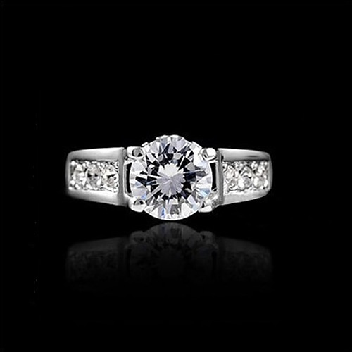 IDOO 18K Diamond Ring SP014-070