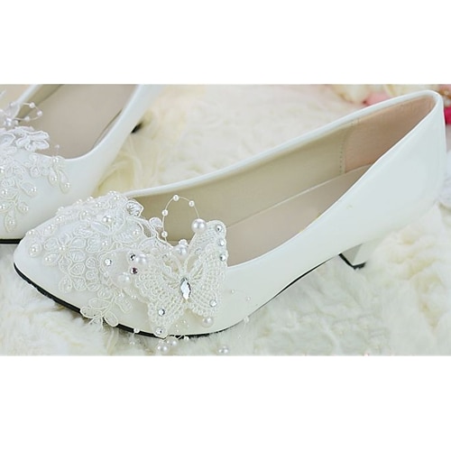 Mulheres Sapatos Couro Primavera / Verão / Outono Salto Robusto Laço Branco / Casamento