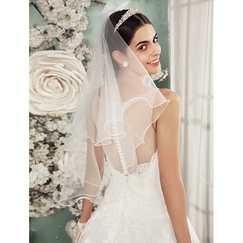 

Two-tier Lace Applique Edge Wedding Veil Shoulder Veils with Embroidery Tulle / Angel cut / Waterfall
