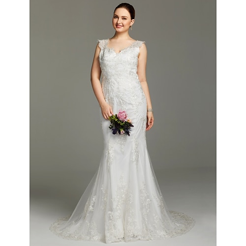 

Mermaid / Trumpet Wedding Dresses V Neck Court Train Lace Sleeveless Open Back See-Through with Buttons Appliques 2022